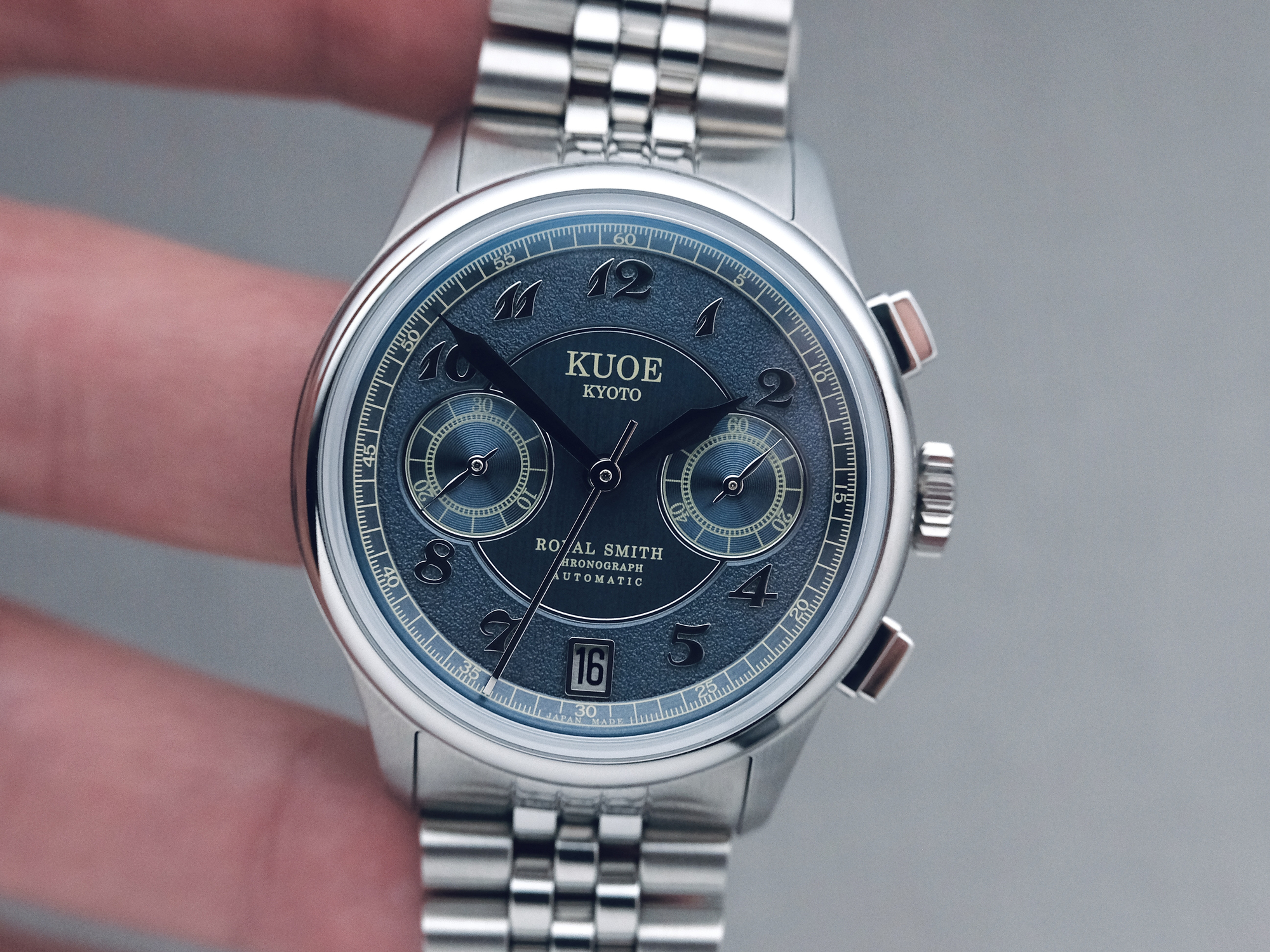 Kuoe Royal Smith 90-012 Navy Review | Mainspring Watch Magazine